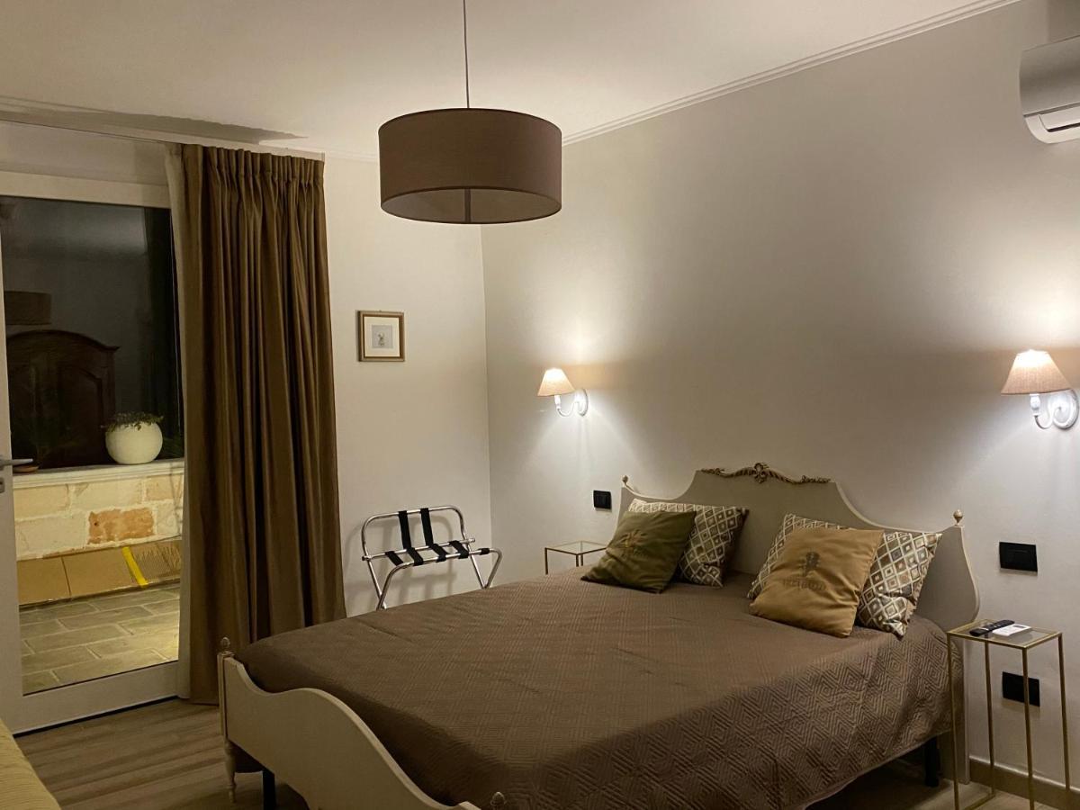 B&B villa Gallo Torre Squillace Exteriör bild