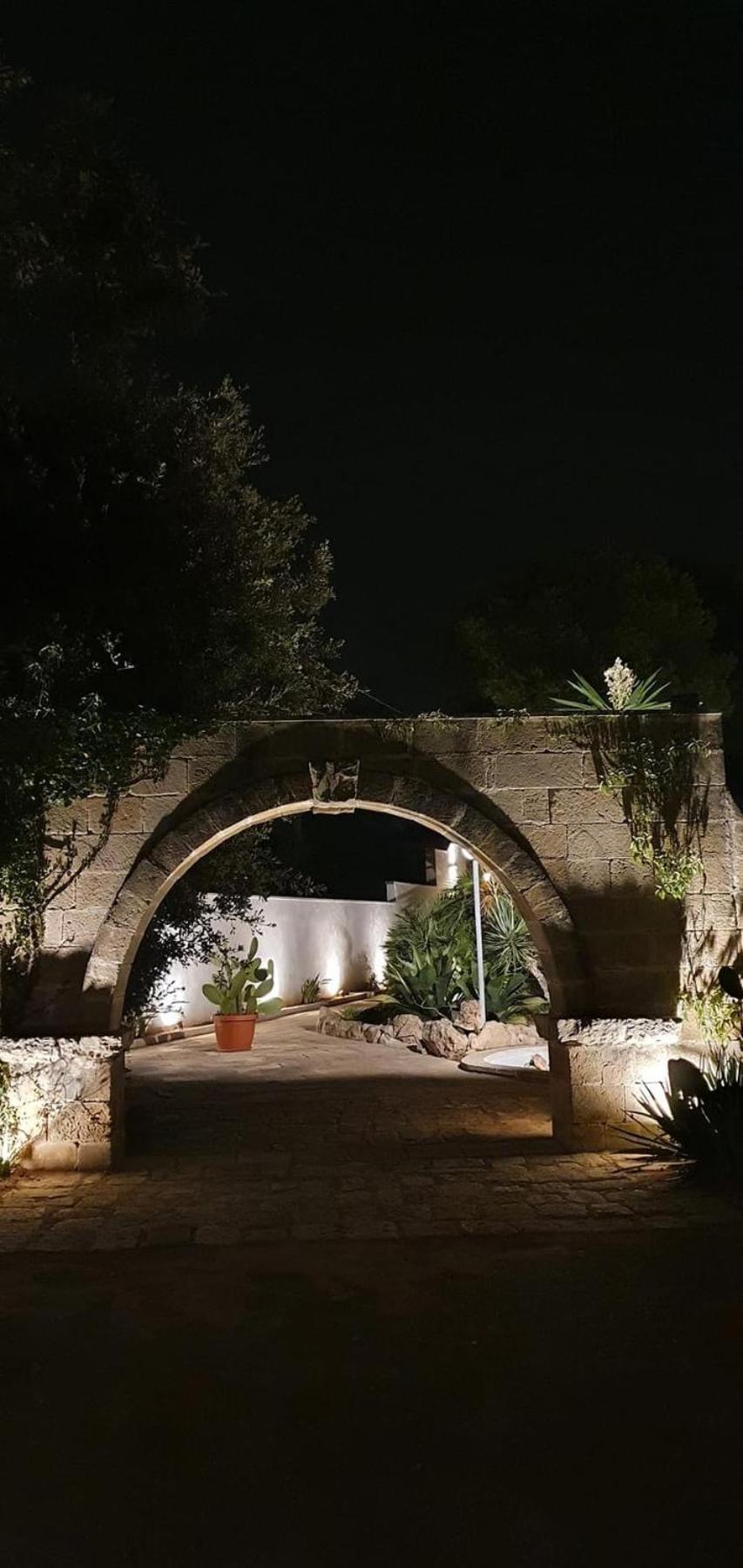 B&B villa Gallo Torre Squillace Exteriör bild